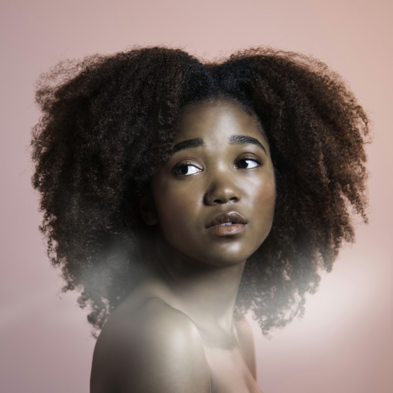 Defined textured curls and hydration treatment